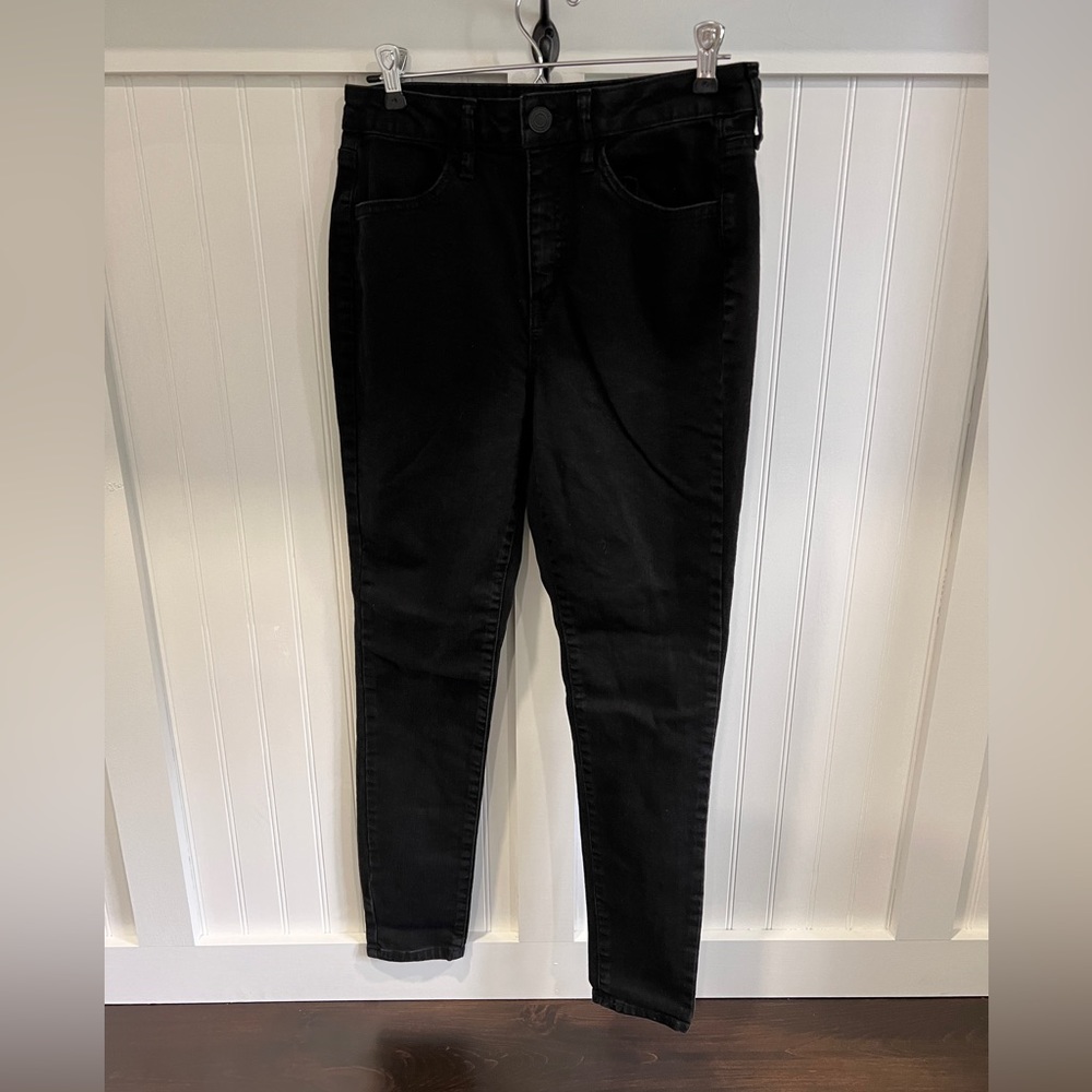 SO Jr’s High Rise Ultimate Jegging - Black - Sz 11/30w